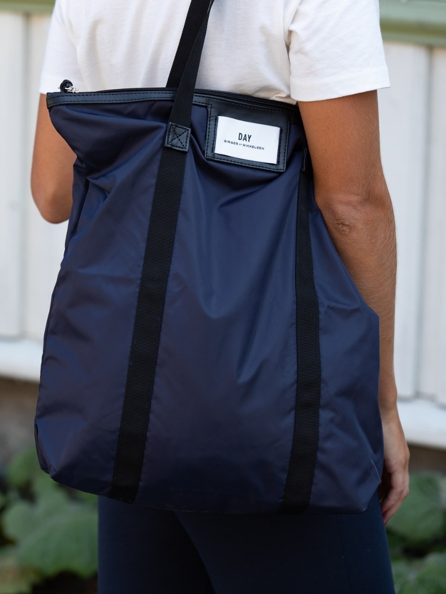 DAY ET Day Gweneth Tote Navy Blazer