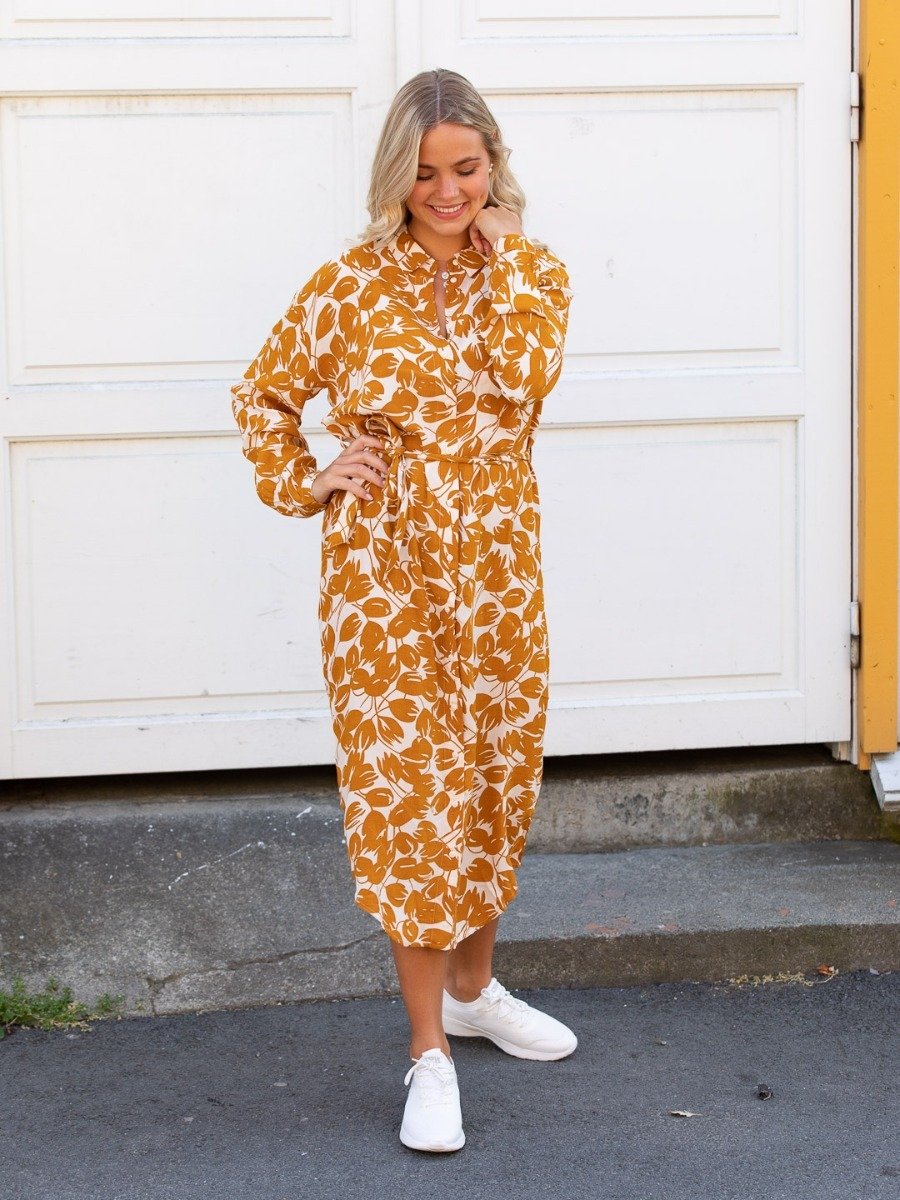 MSCH Copenhagen MSCH Copenhagen Reign Morocco Shirt Dress Ecruflower