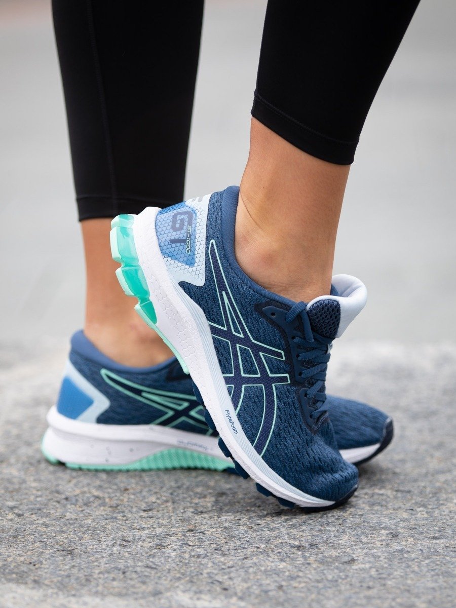 ASICS GT-1000 9 Grand Shark/ Peacoat