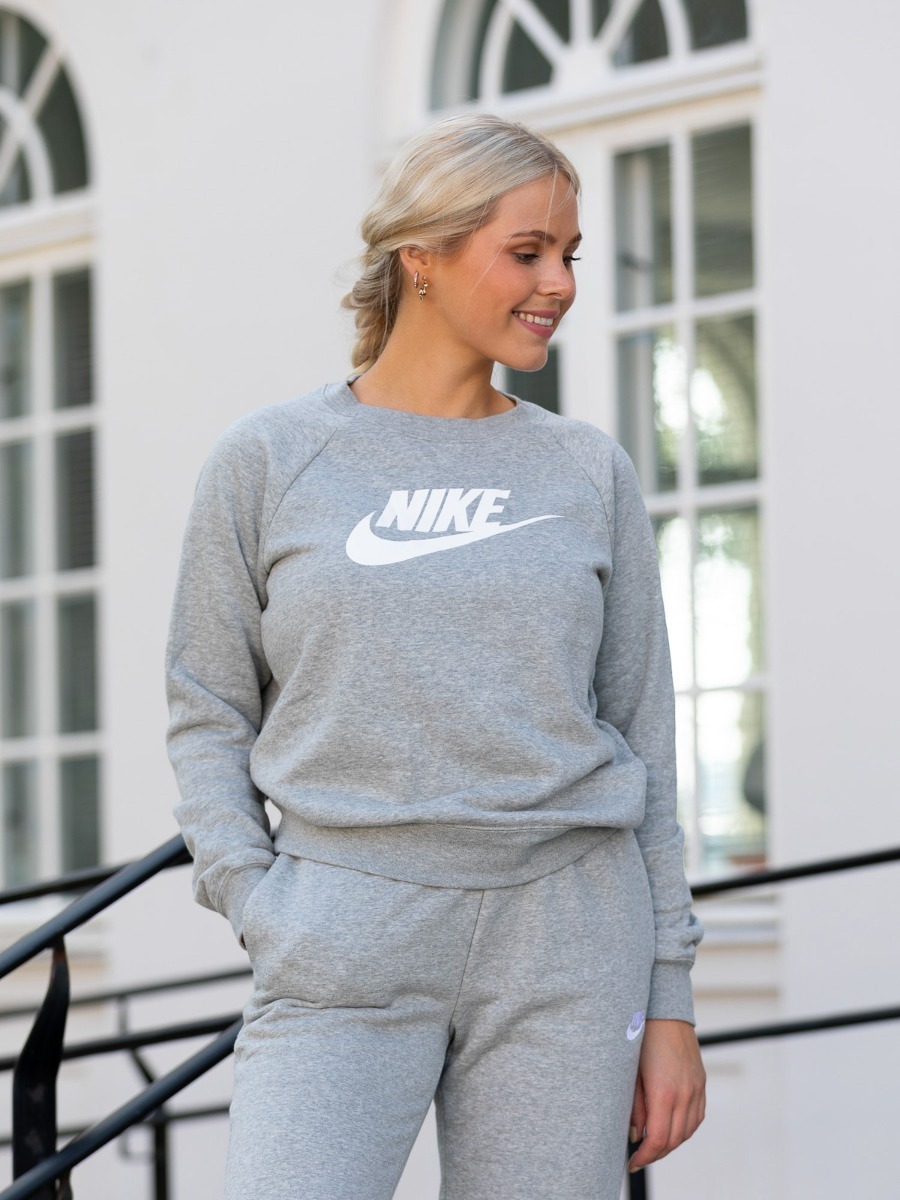 Nike Essential Fleece Crew DK Grey