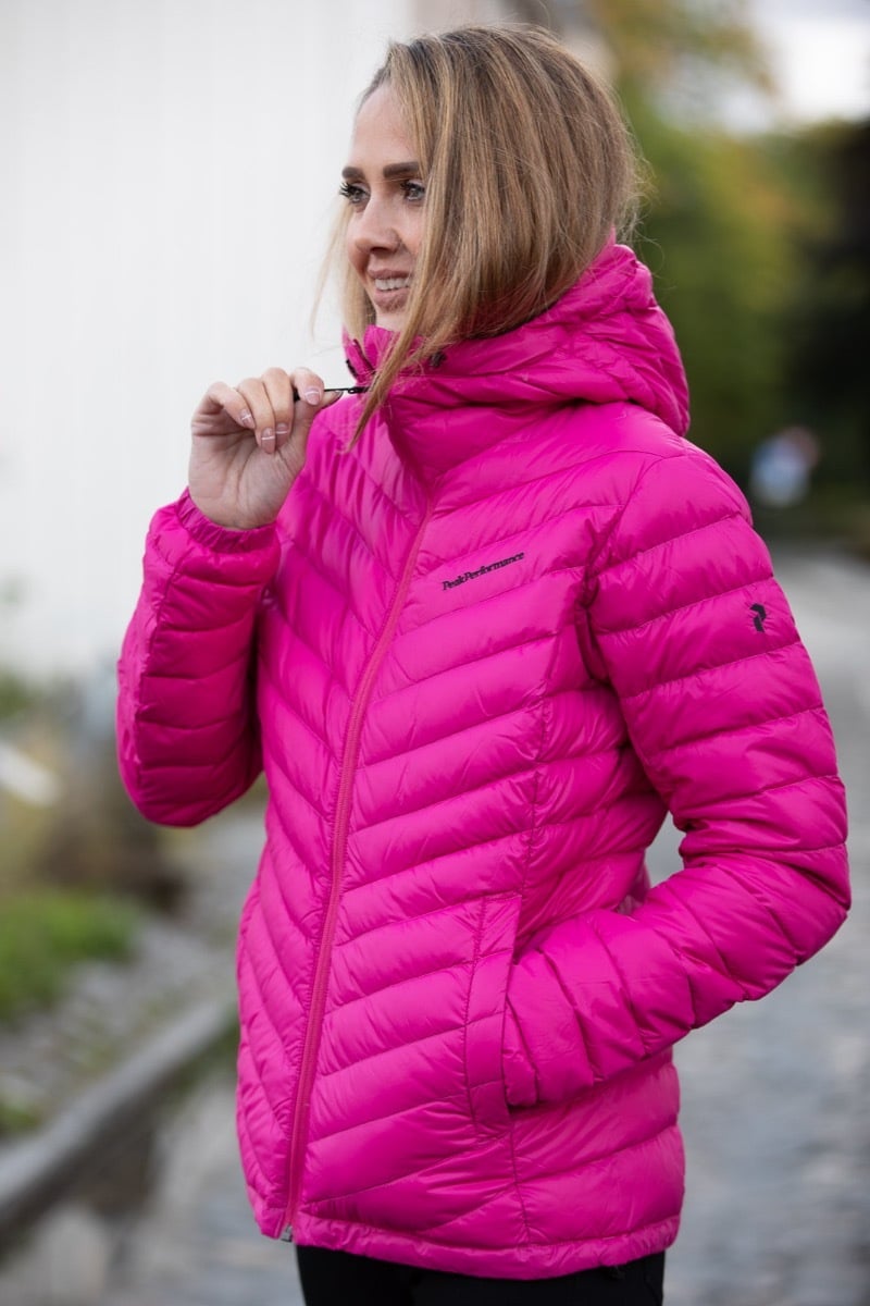 Peak Performance Frost Down Hood Power pink