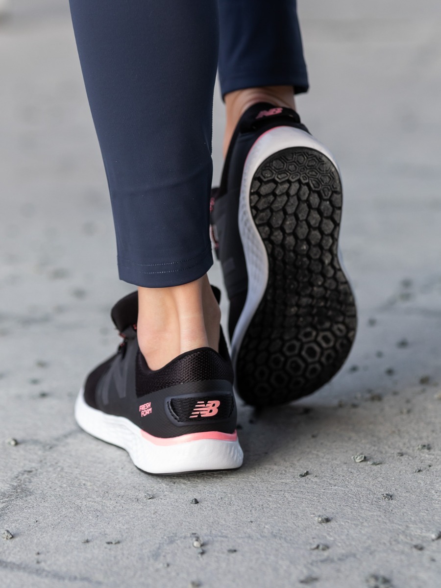 New Balance New Balance Wvrcr Black with Bleached Guava