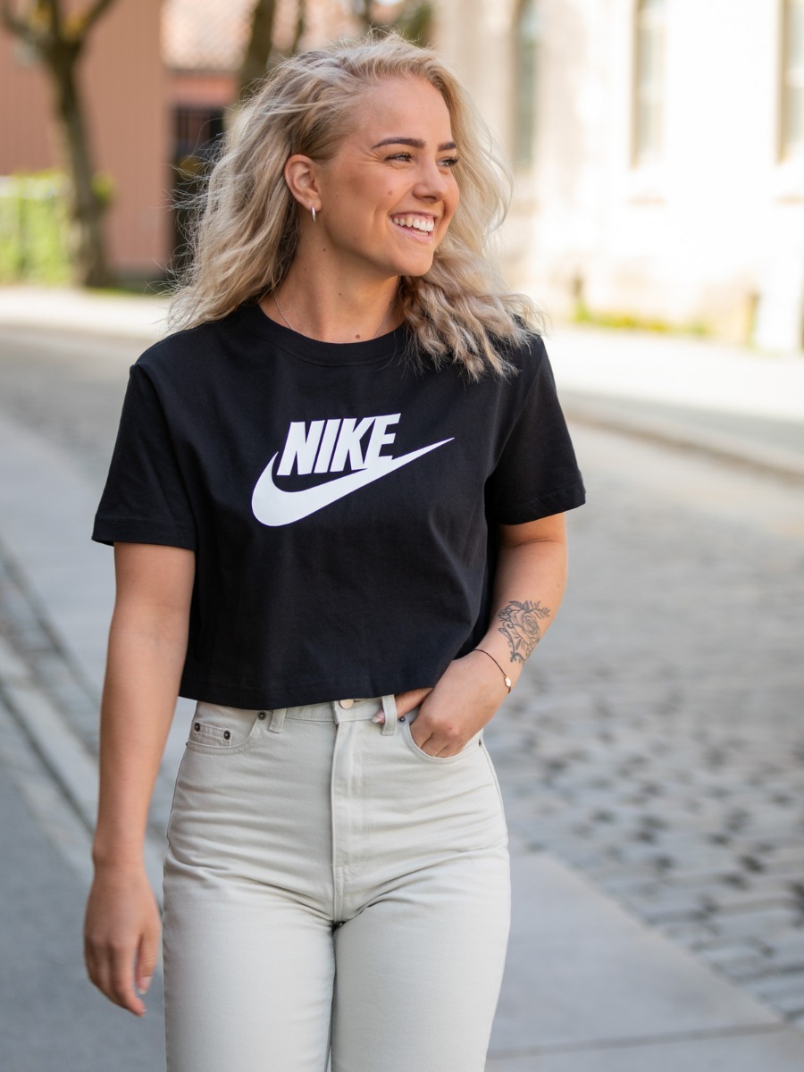 Nike Essential Crop Tee Black/ White