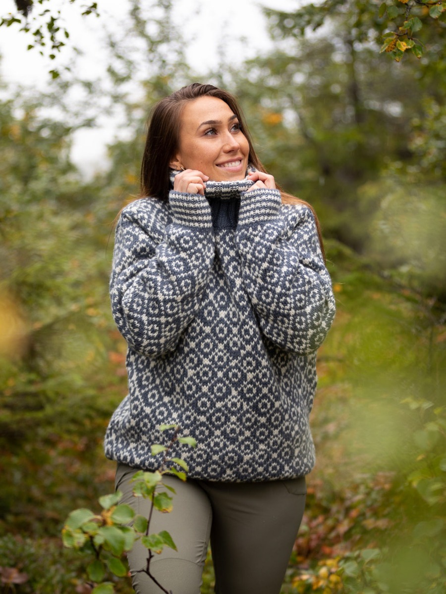 Devold Svalbard Sweater High Neck Turbulence/offwhite