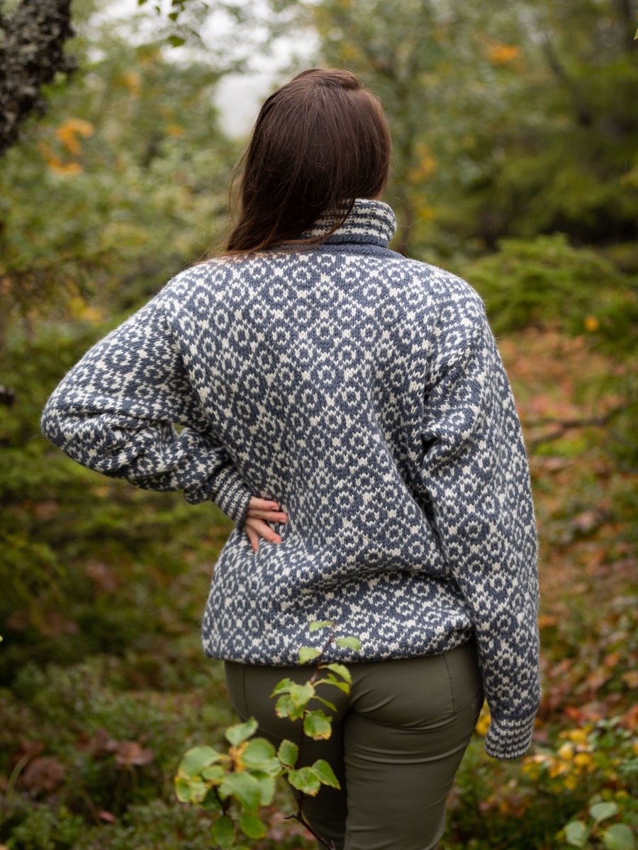 Devold Svalbard Sweater High Neck Turbulence/offwhite