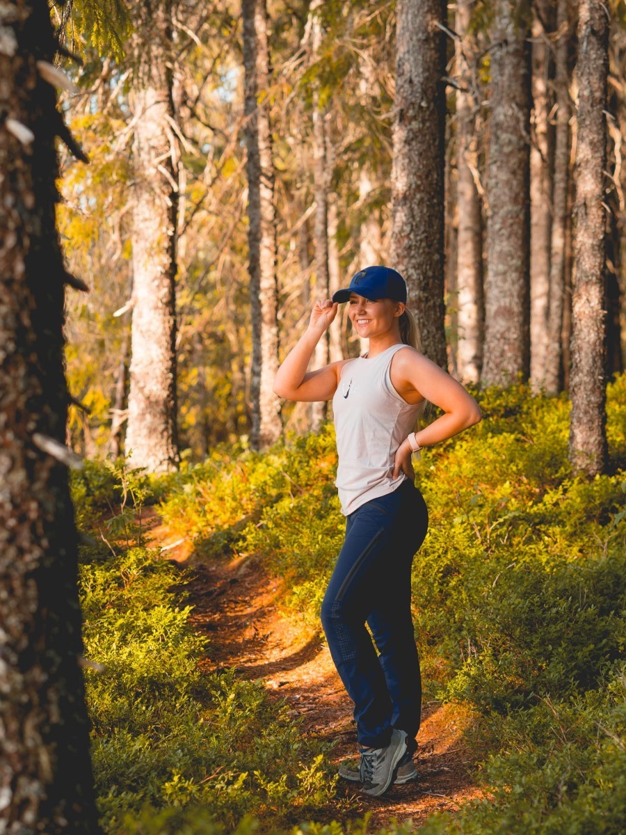 Nike Yoga Dri-FIT Tank Barely Rose