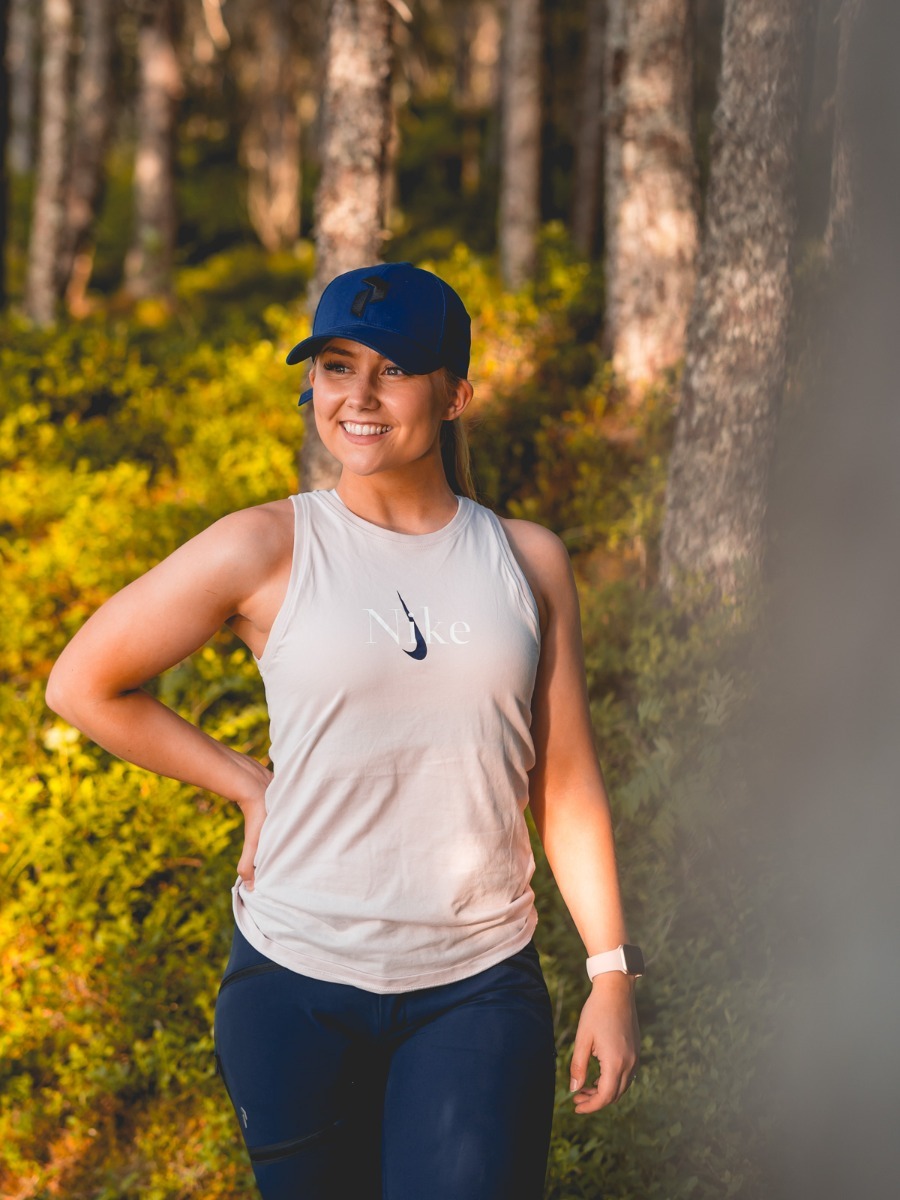 Nike Yoga Dri-FIT Tank Barely Rose