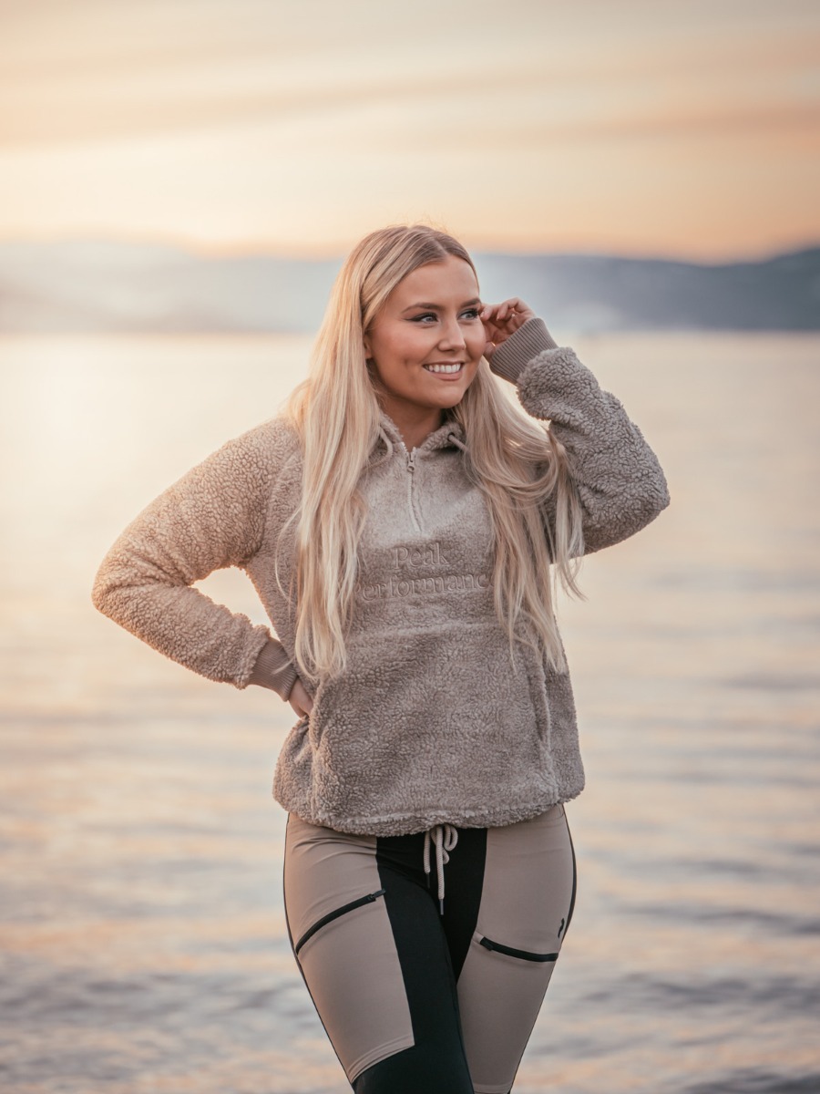 Peak Performance Original Pile Half Zip Hood Celsian Beige