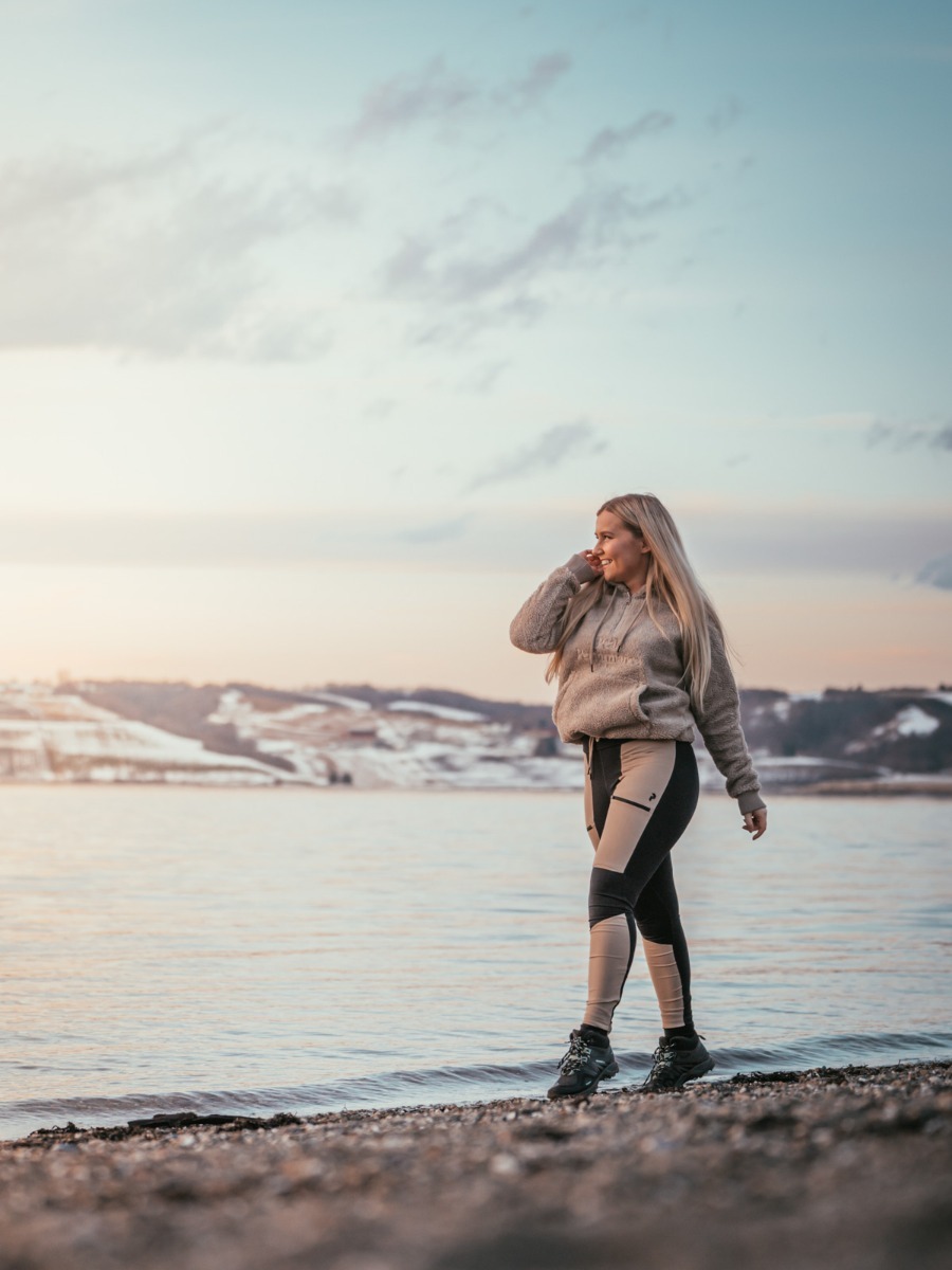 Peak Performance Track Tights True Beige