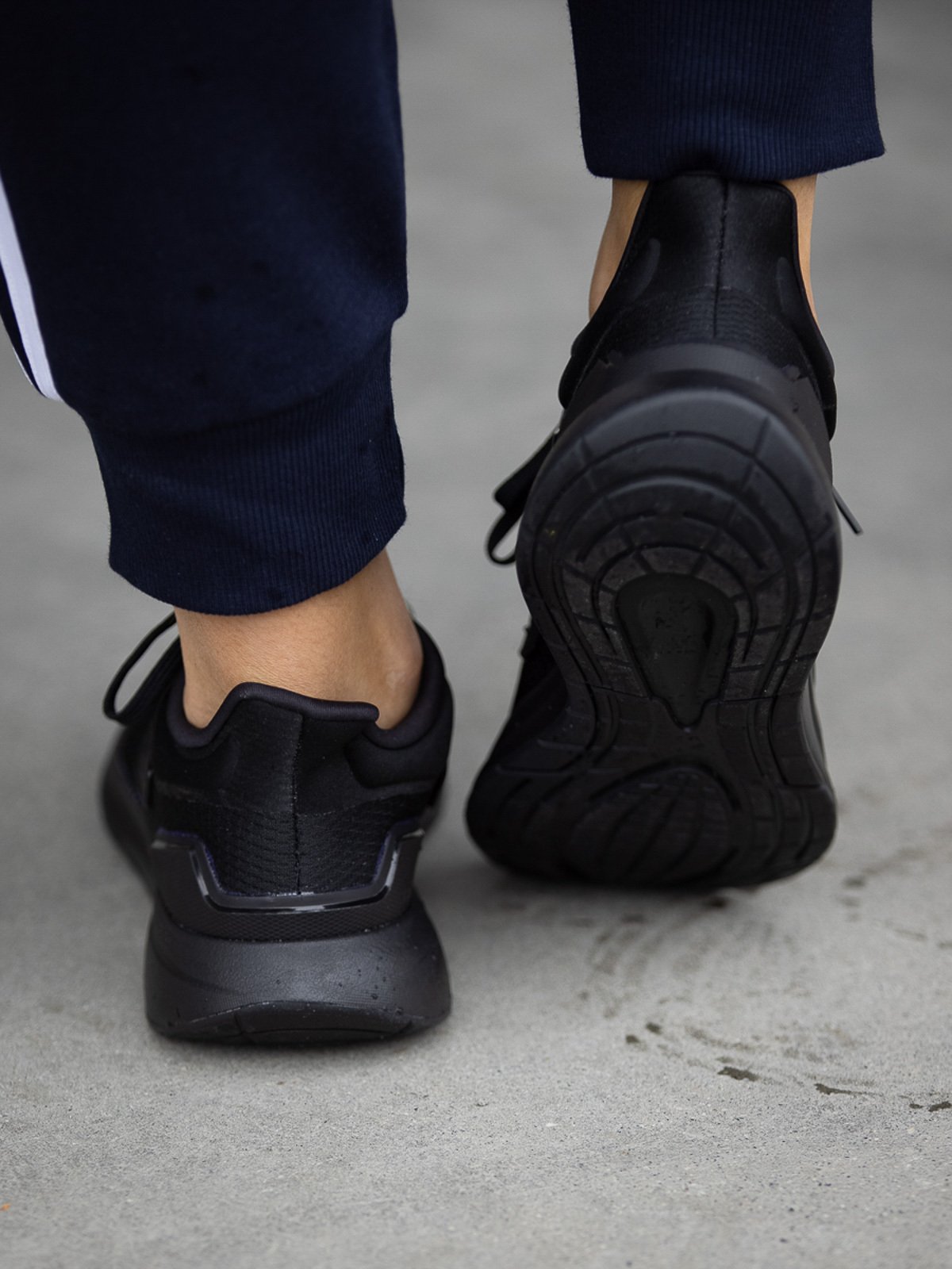 adidas EQ21 Run Core Black