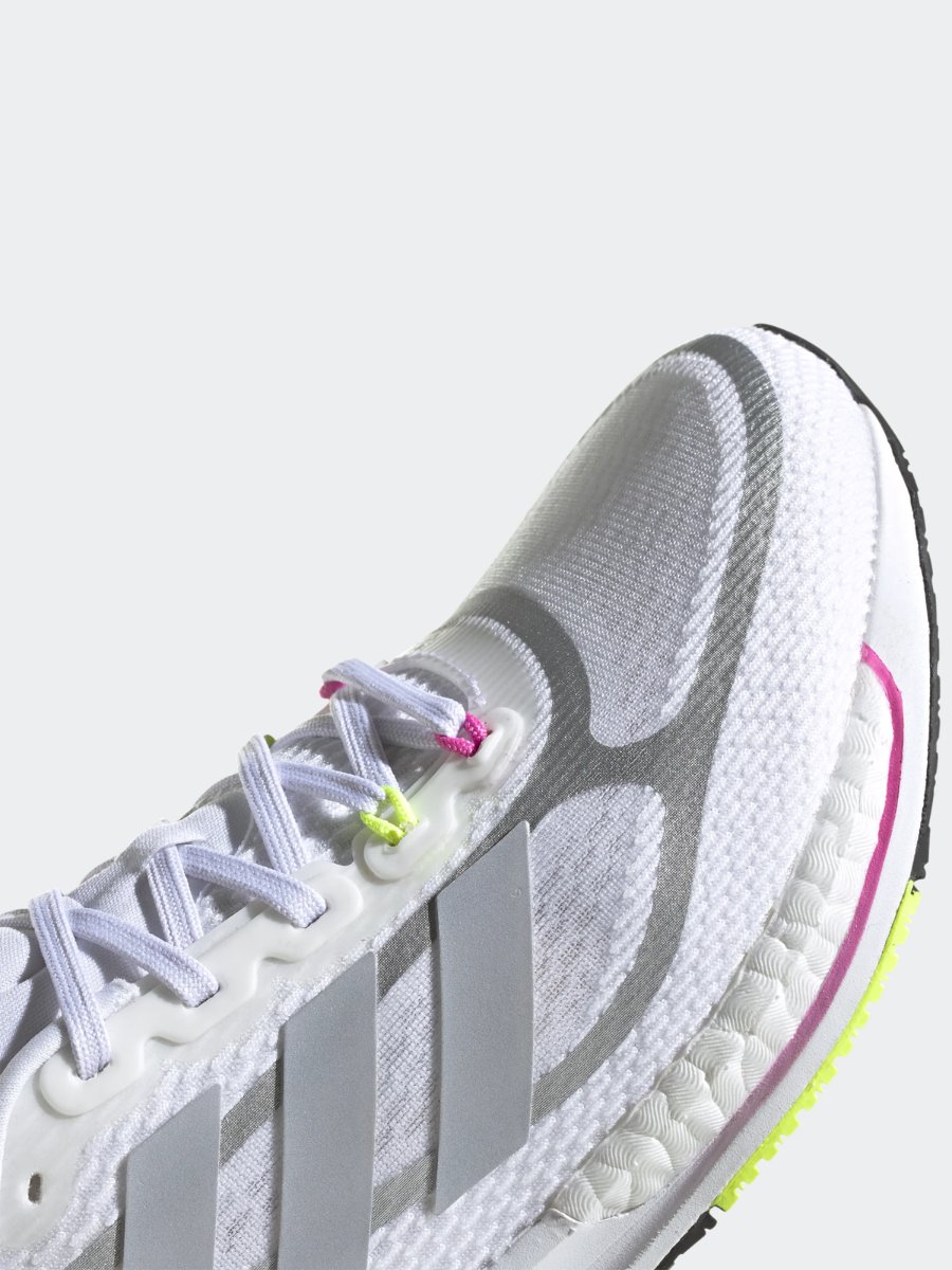 adidas Supernova + Cloud White / Halo Silver / Screaming Pink