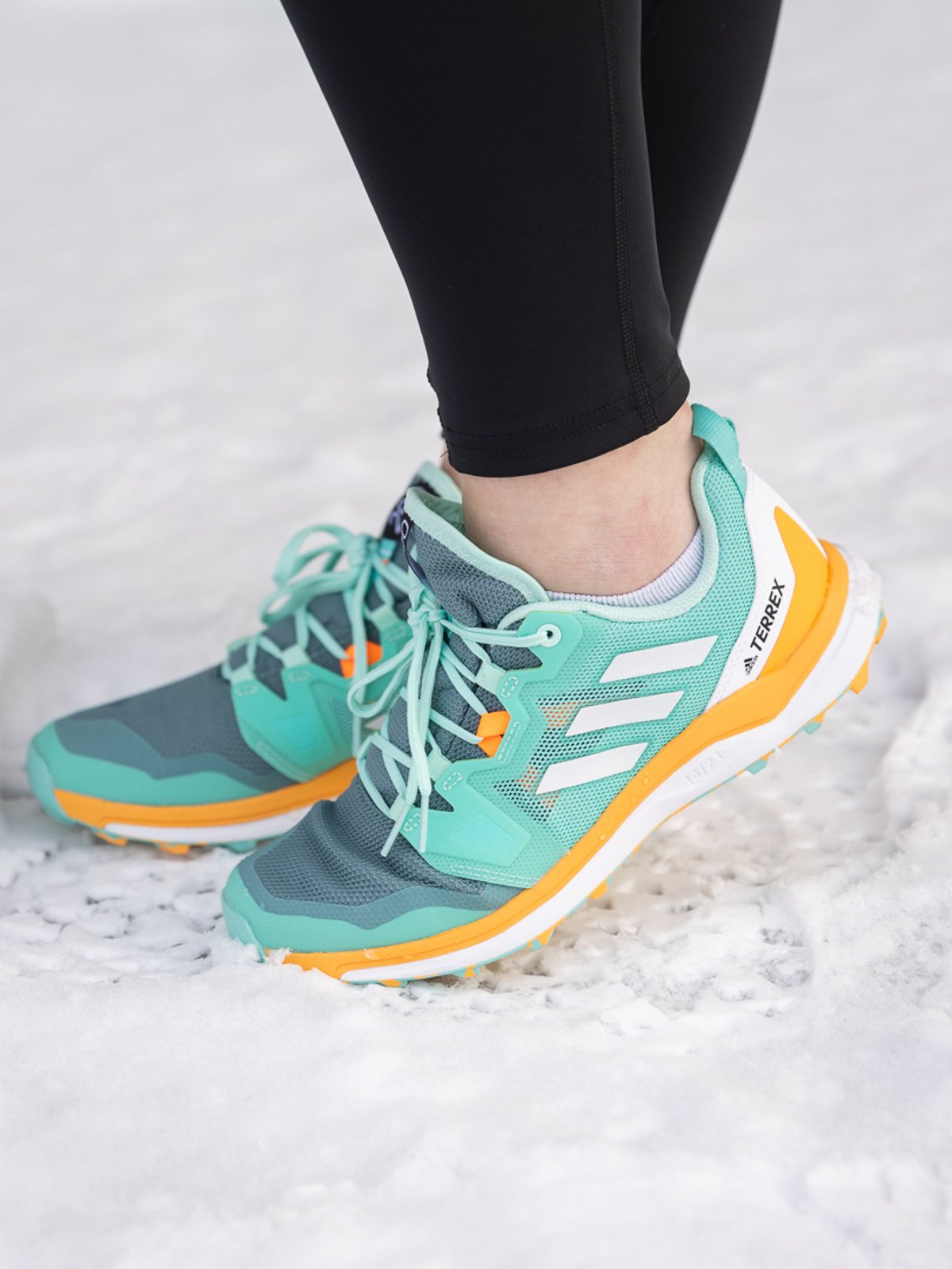 adidas Terrex Agravic Hazy Emerald / Crystal White / Hazy Orange