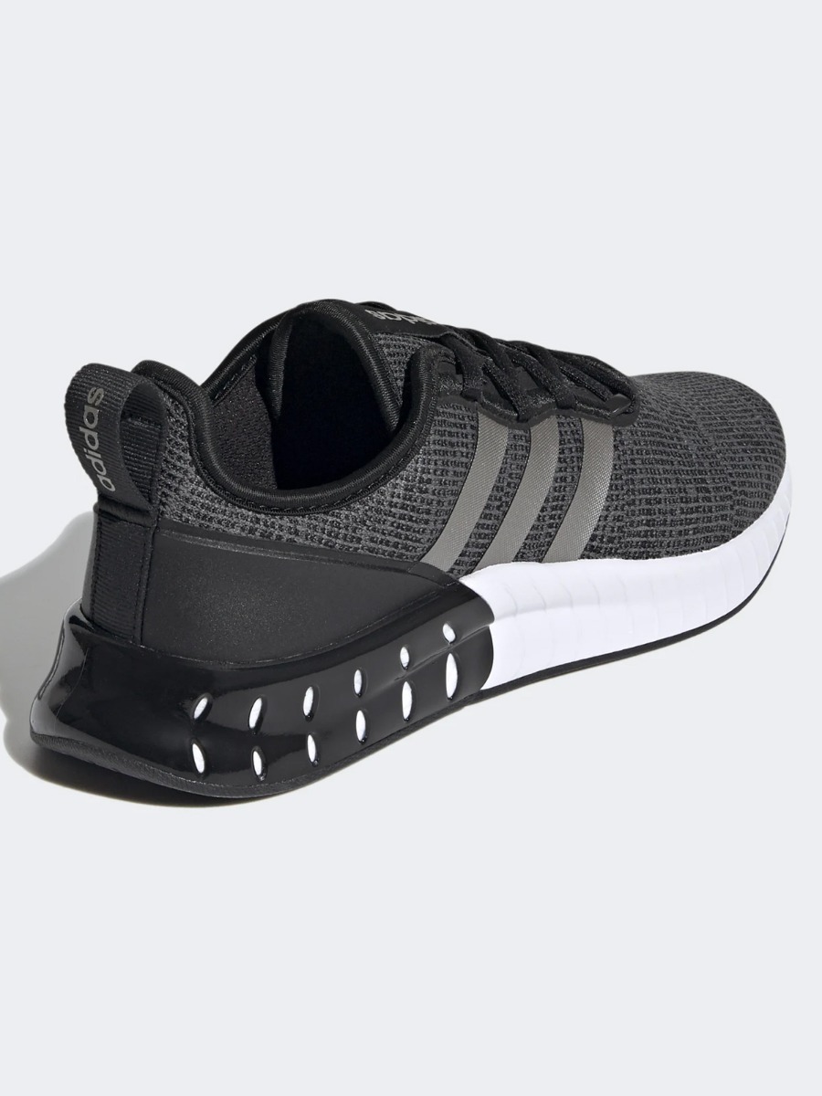 adidas Kaptir Core Black / Champagne Met. / Carbon