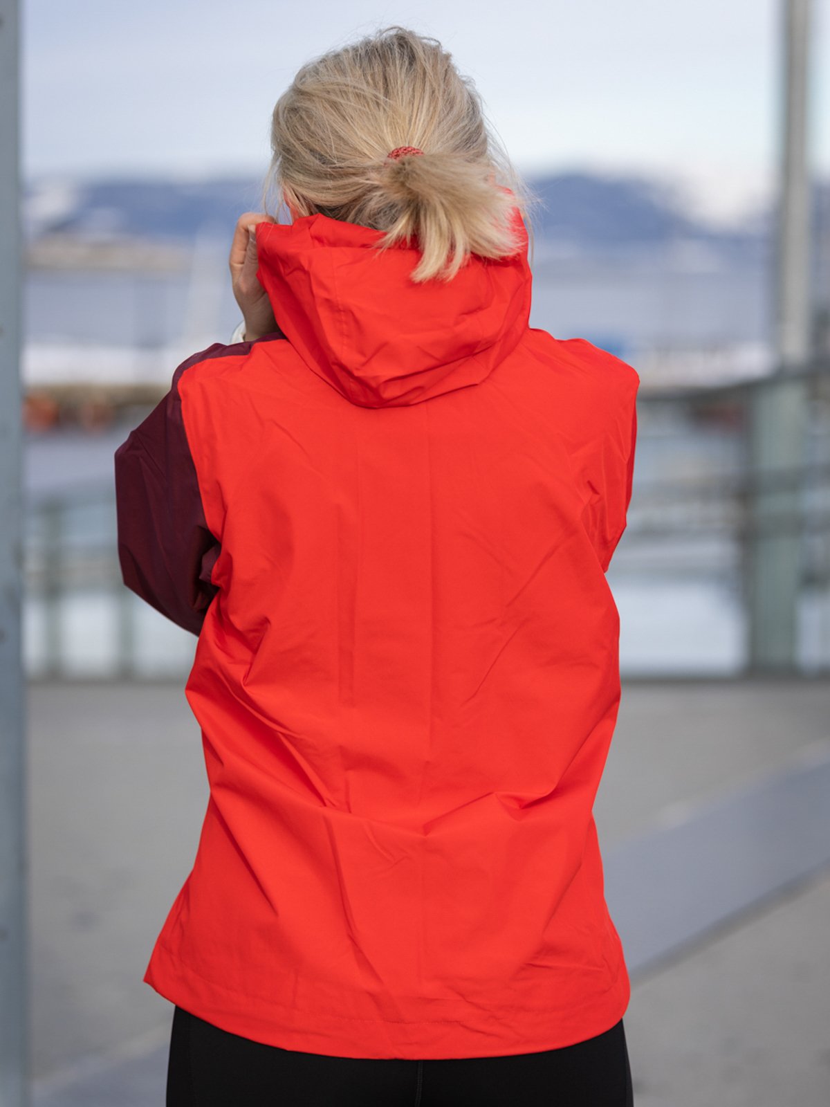 adidas adidas Terrex Multi RAIN.RDY Jacket Vivid Red