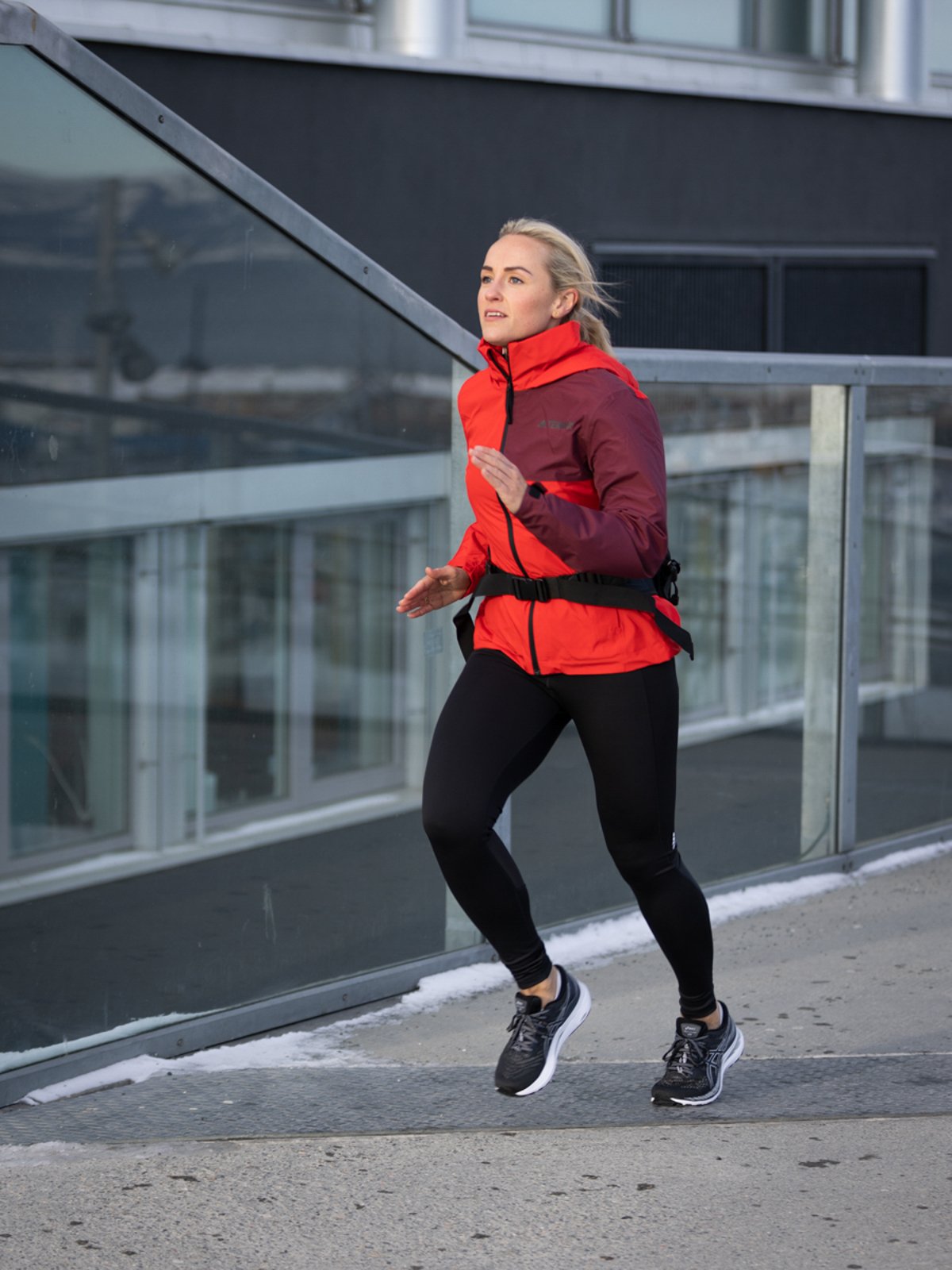 adidas adidas Terrex Multi RAIN.RDY Jacket Vivid Red