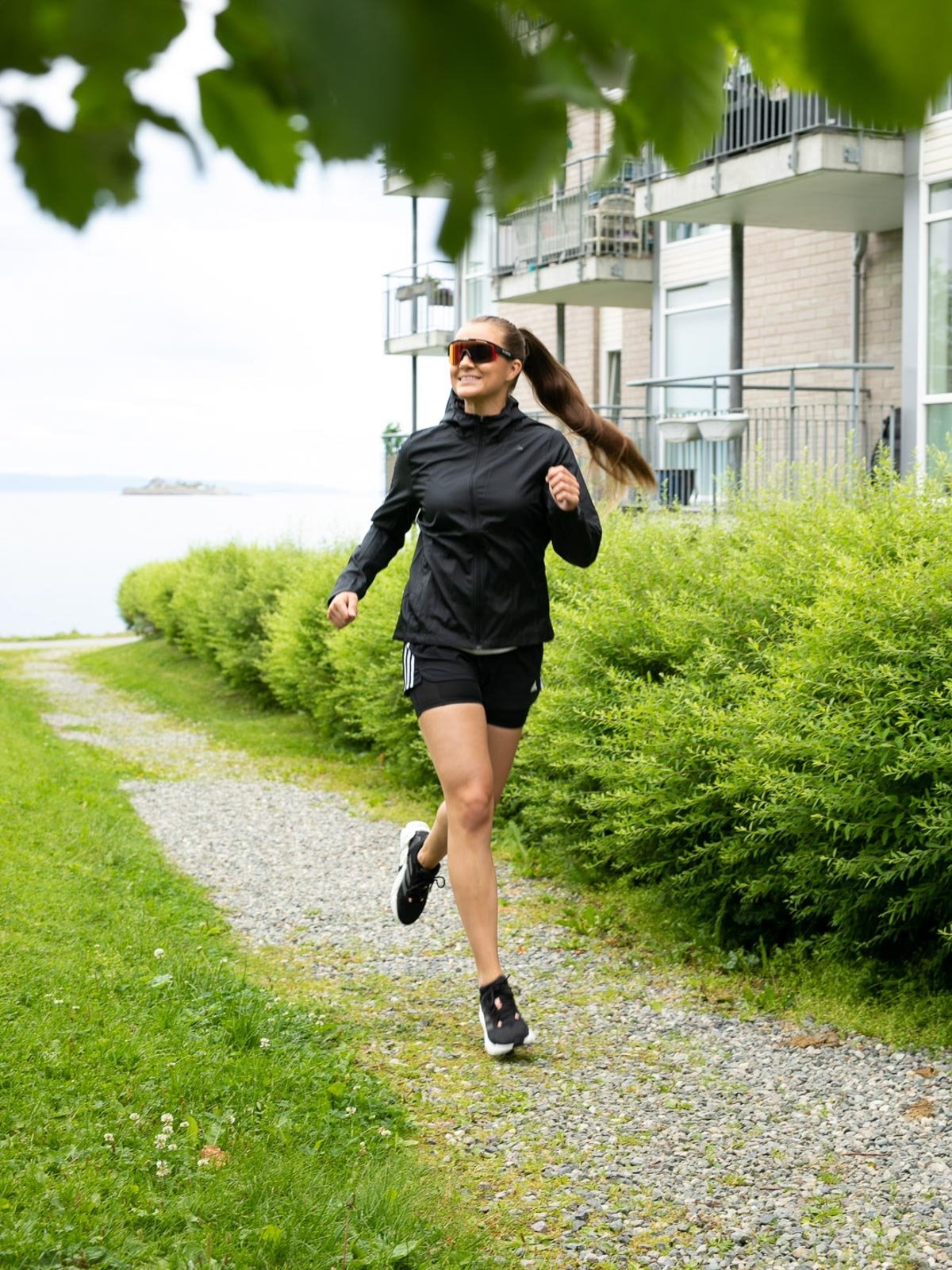 adidas Own The Run Jacket Black