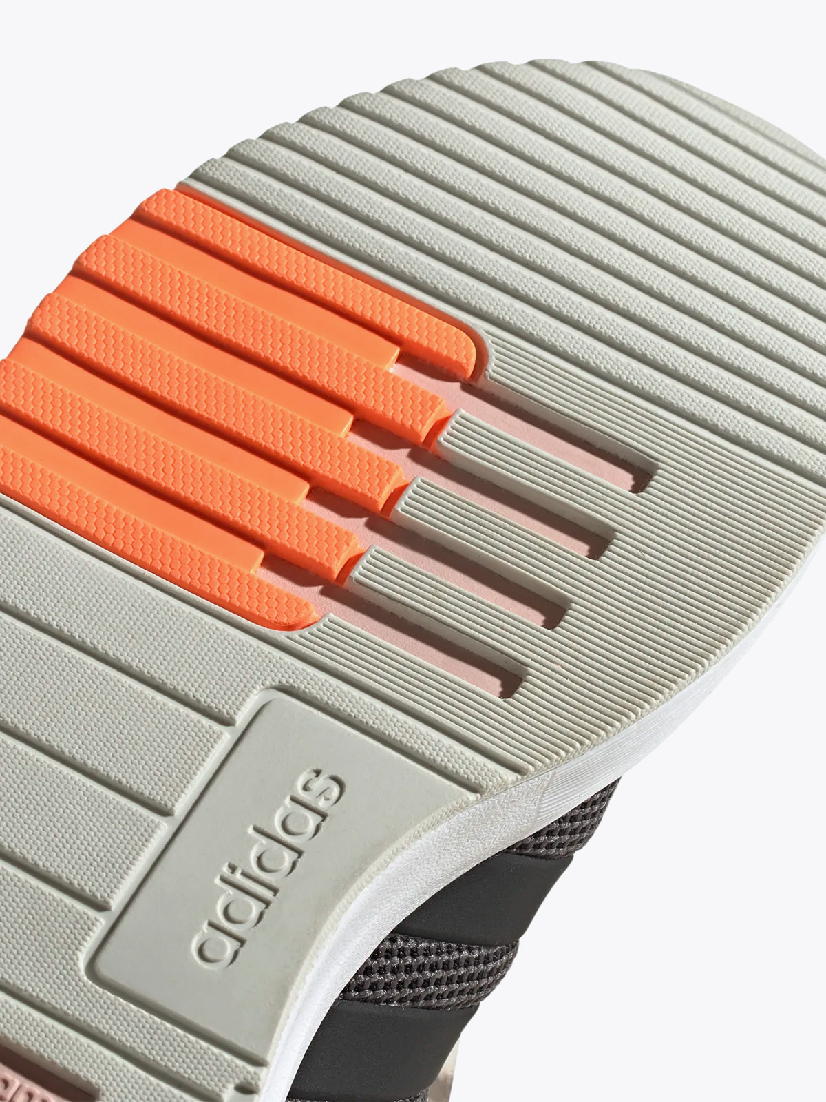 adidas Racer TR21 Carbon / Core Black / Vapour Pink