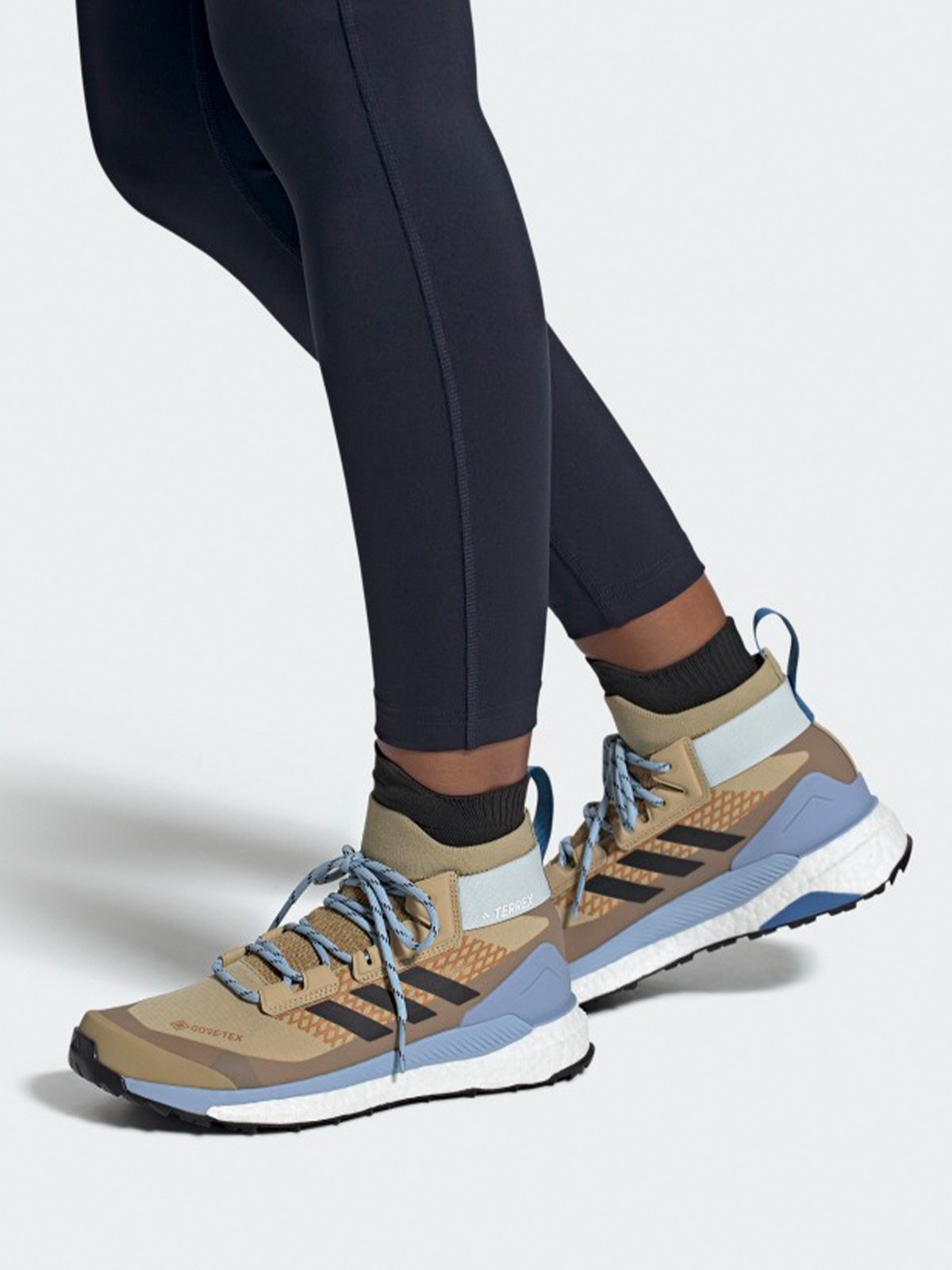 adidas Terrex Free Hiker GTX Beige Tone / Core Black / Ambient Sky