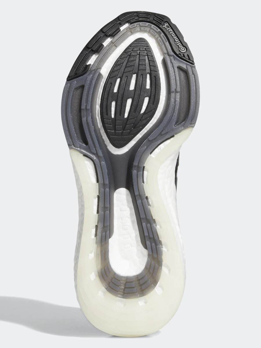 adidas UltraBoost 21 Core Black