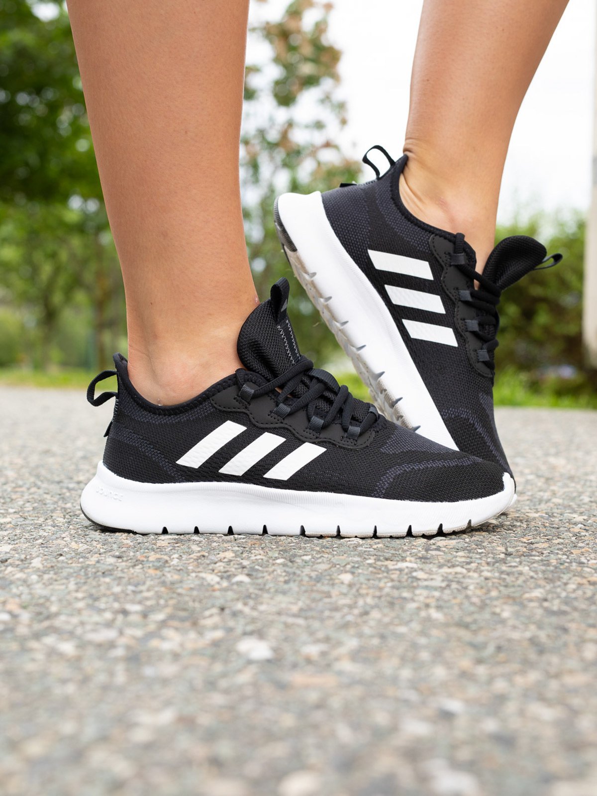 adidas Vario Sport Core Black / Cloud White / Grey One