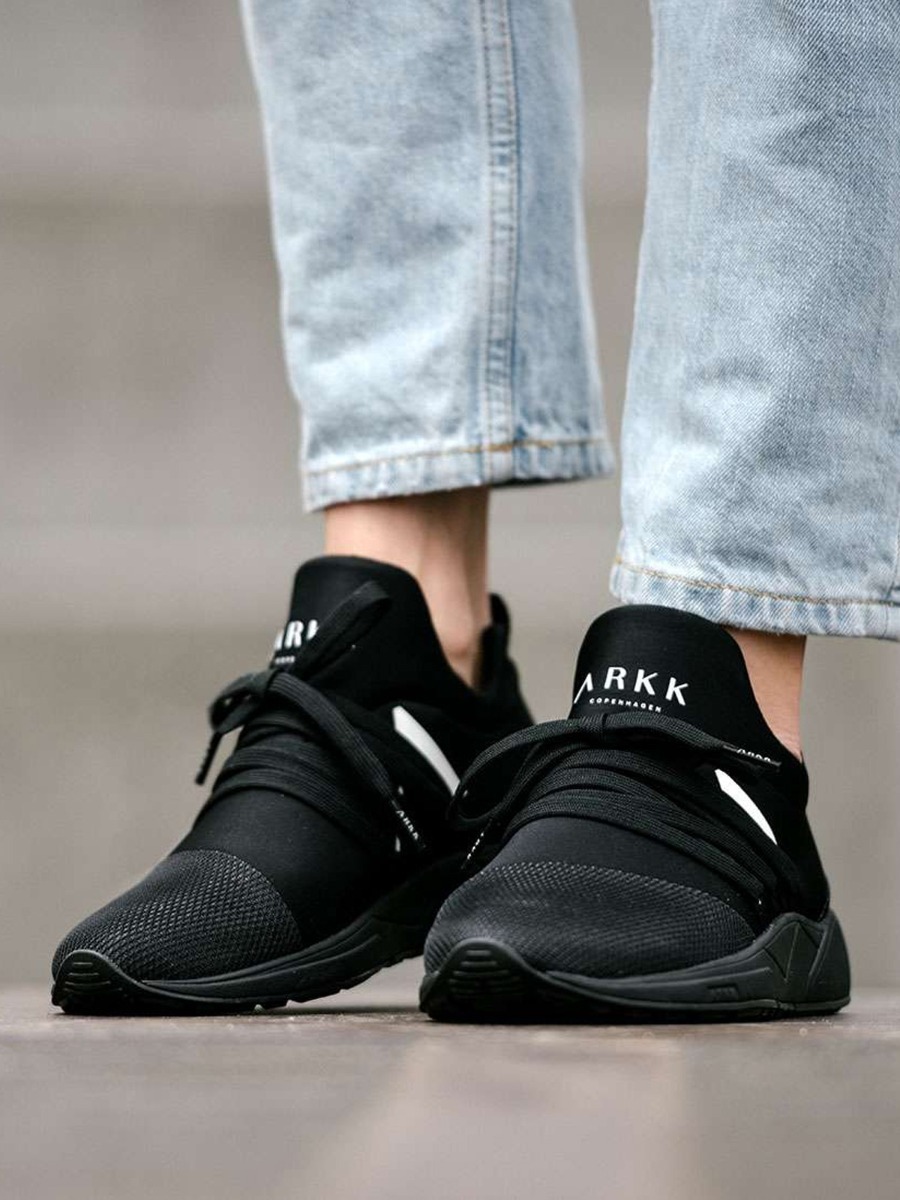 ARKK Raven All Black White