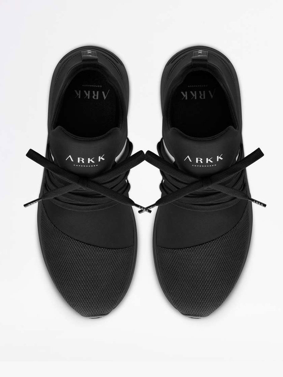 ARKK Raven All Black White