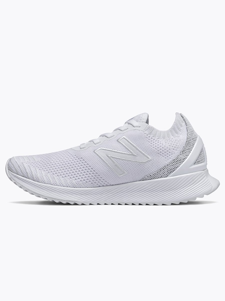 New Balance New Balance Fuel Cell Ecco Lucent Hvit