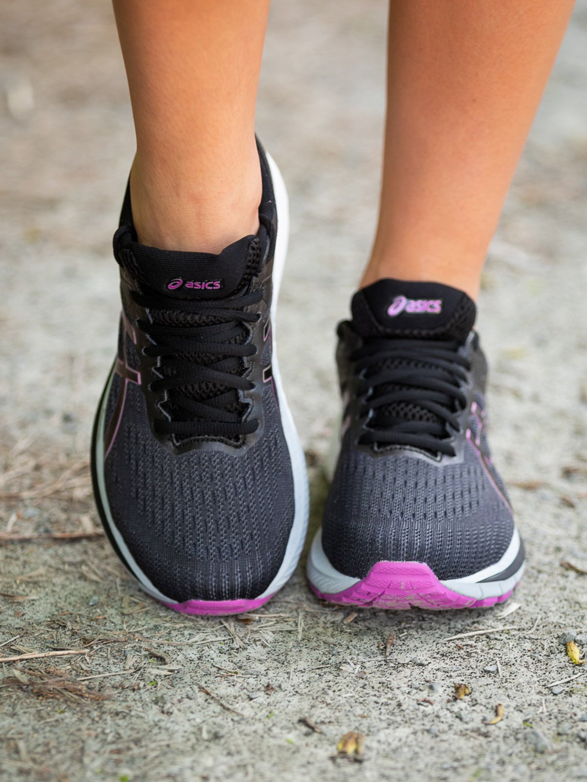 ASICS GT-2000 9 GoreTex Black/Digital Grape