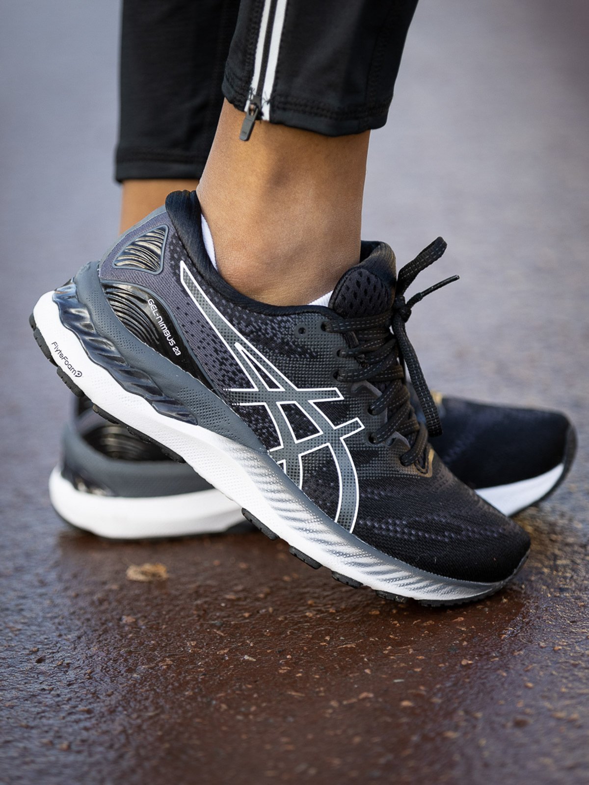 ASICS Gel-Nimbus 23 Black/White