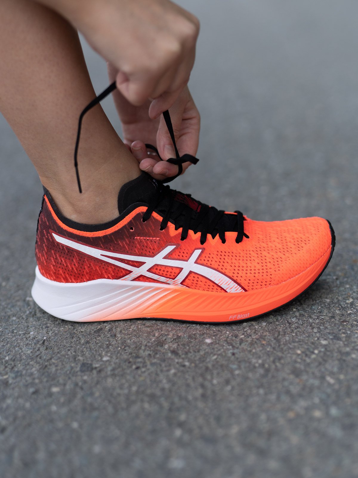 ASICS Magic Speed Sunrise Red/White