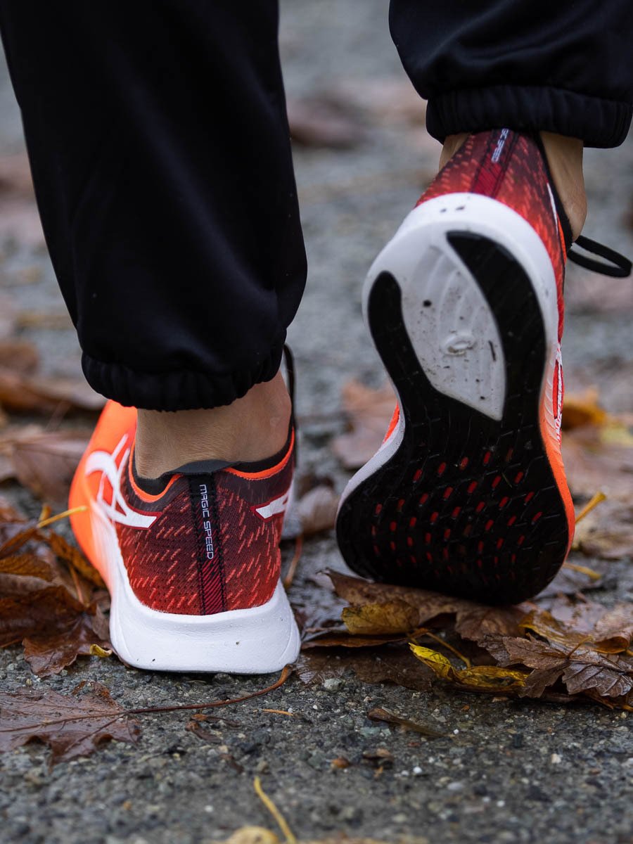 ASICS Magic Speed Sunrise Red/White