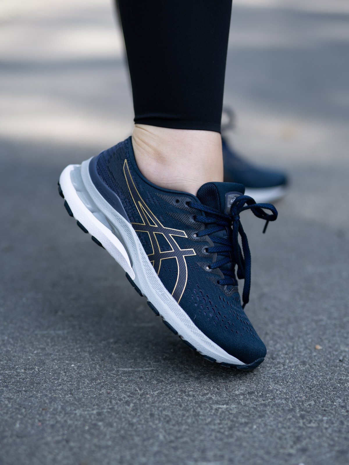 ASICS Gel-Kayano 28 French Blue/Thunder Blue