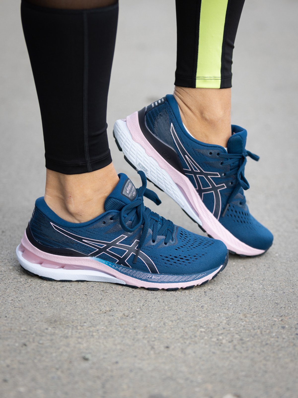 ASICS Gel-Kayano 28 Mako Blue/Barely Rose