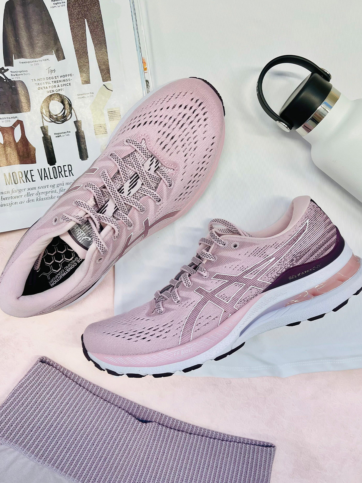 ASICS Gel-Kayano 28 Barely Rose/White
