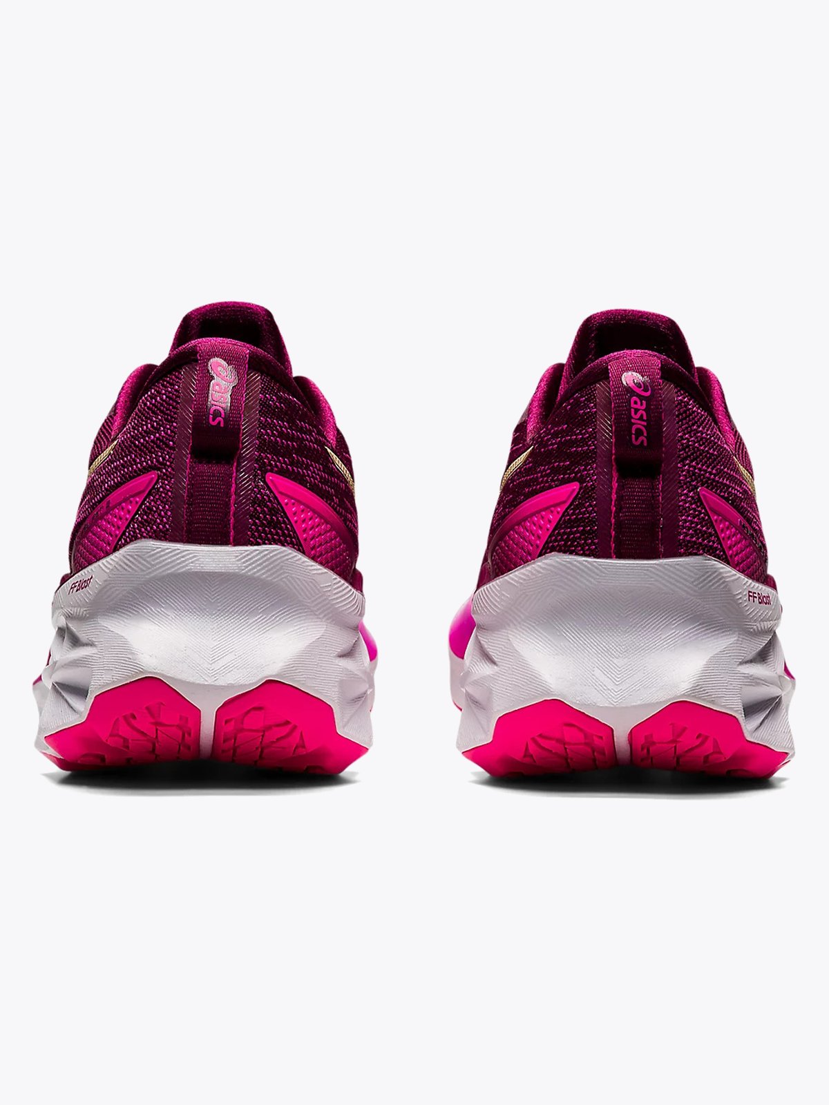 ASICS Novablast 2 Dried Berry/Champagne