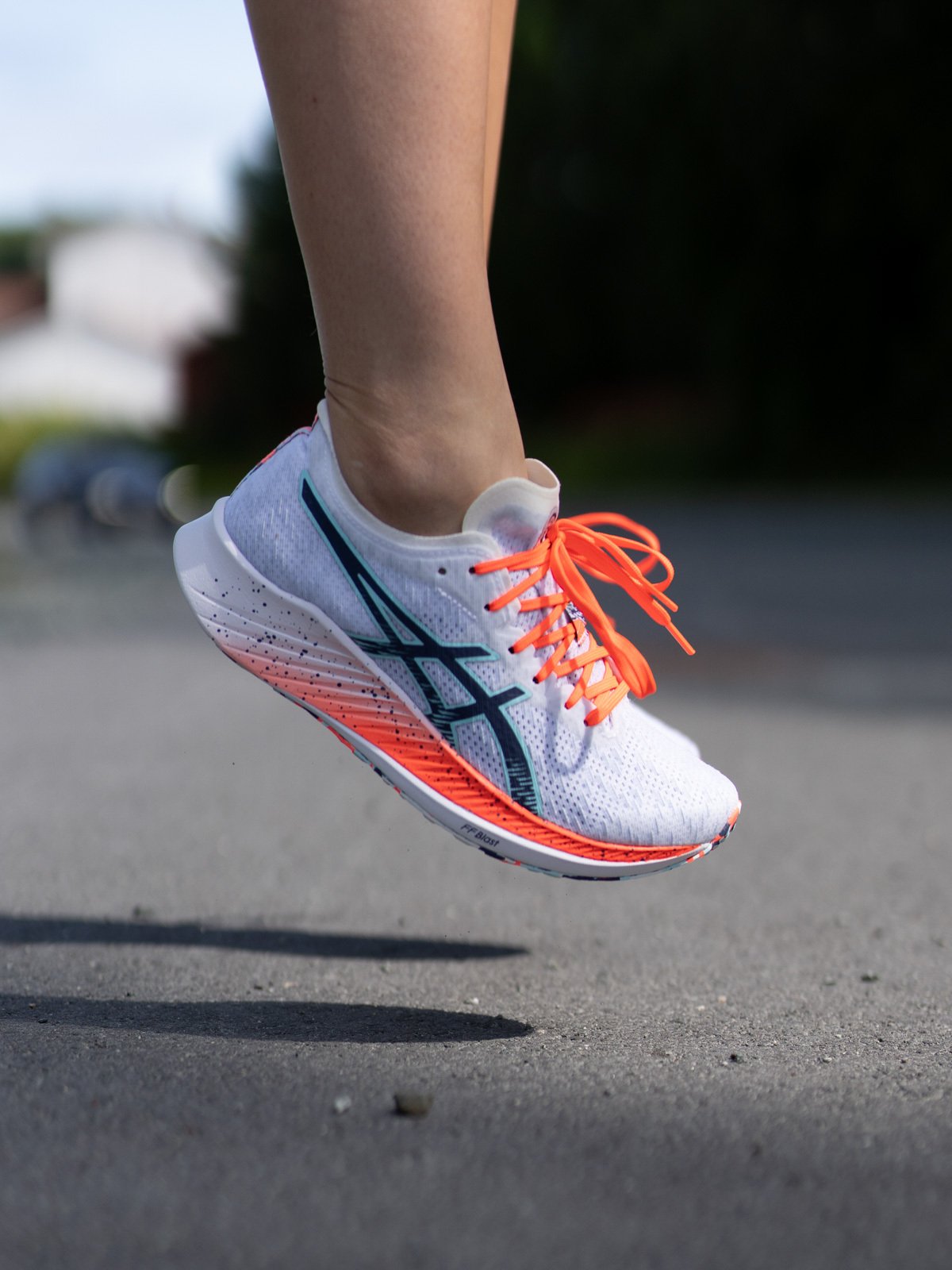 ASICS Magic Speed White / Thunder Blue