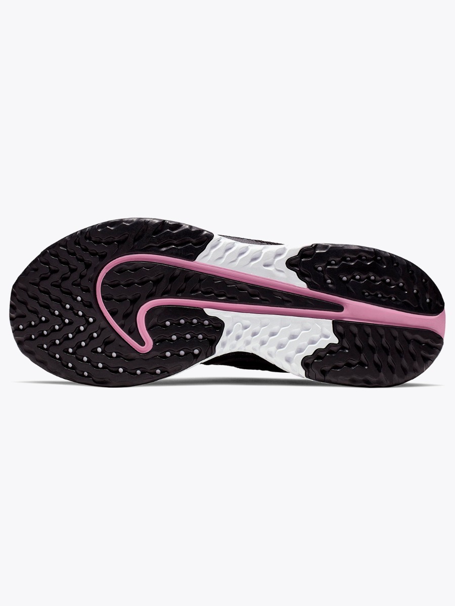 Nike Legend React Black/ Cool Grey-Psychic Pink