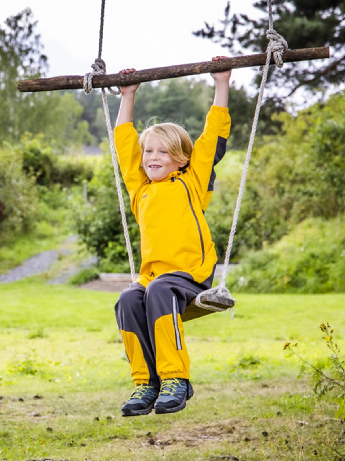 Bergans Lilletind Kids Coverall Light Golden Yellow/Solid Charcoal