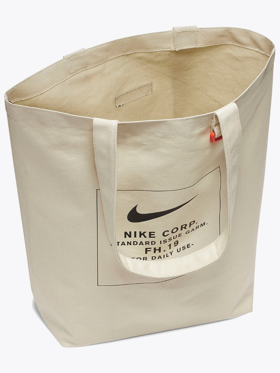 Nike Heritage Natural