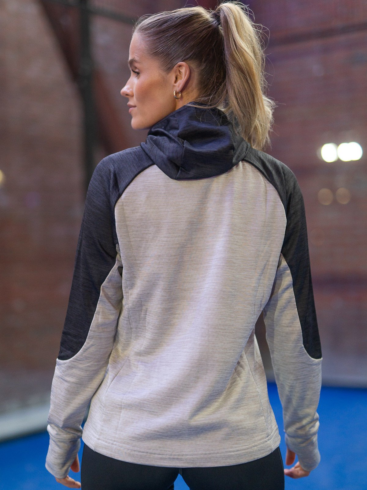 Dæhlie Full Zip Active Woman Quiet Grey
