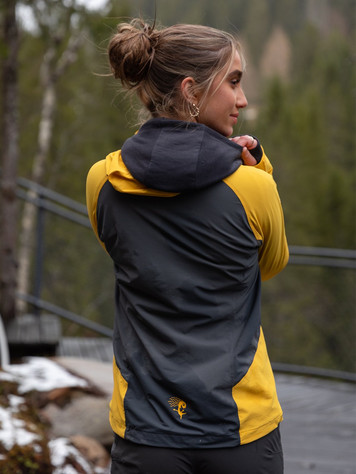 Bergans Cecilie Mountain Softshell Jacket Light Golden Yellow / Solid Dark Grey