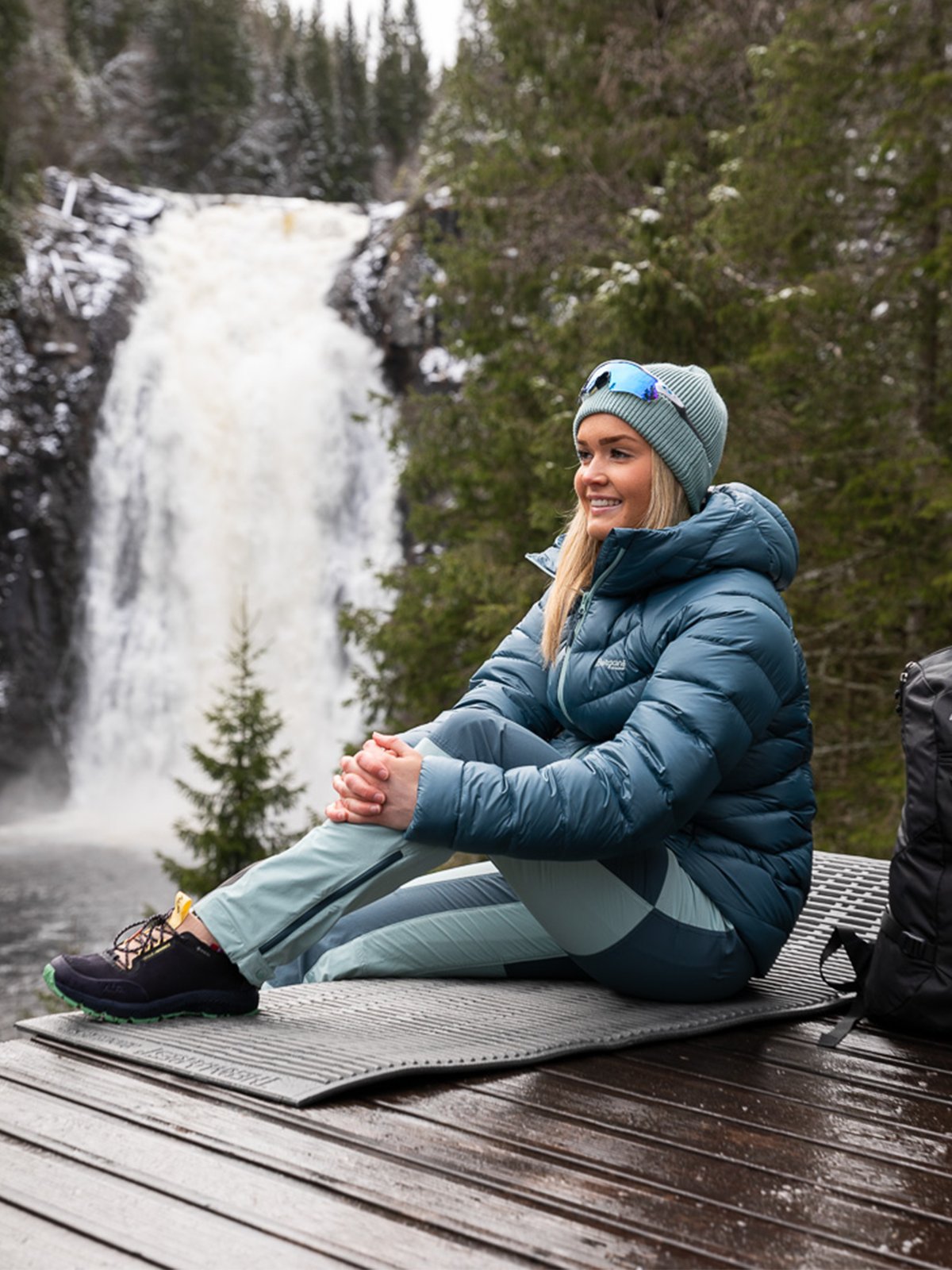 Bergans Cecilie Mountain Softshell Pants Misty Forest / Orion Blue