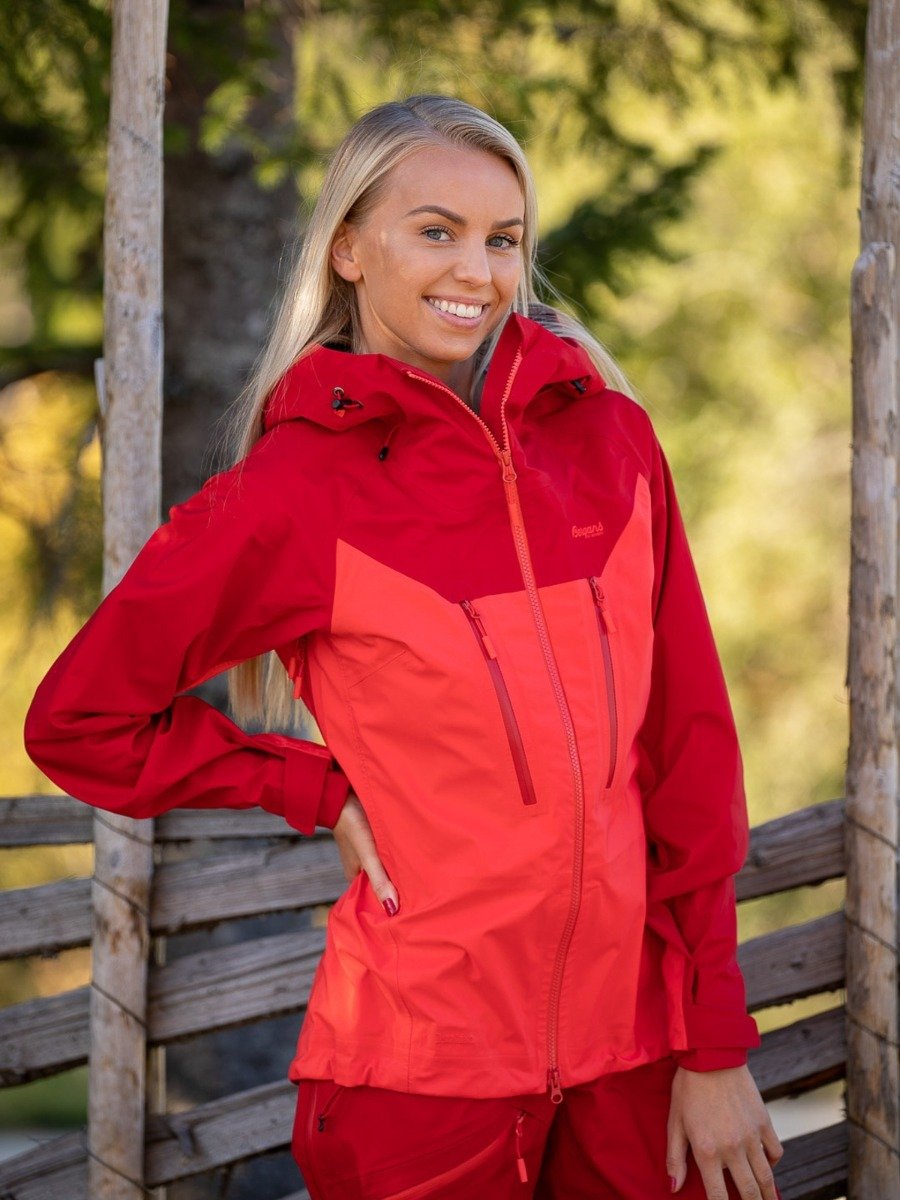 Bergans Cecilie 3L Jacket Light Dahlia Red / Dahlia Red