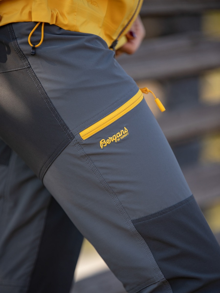Bergans Cecilie Mountain Softshell Pant Solid Dark Grey / Solid Charcoal / Light Golden Yellow