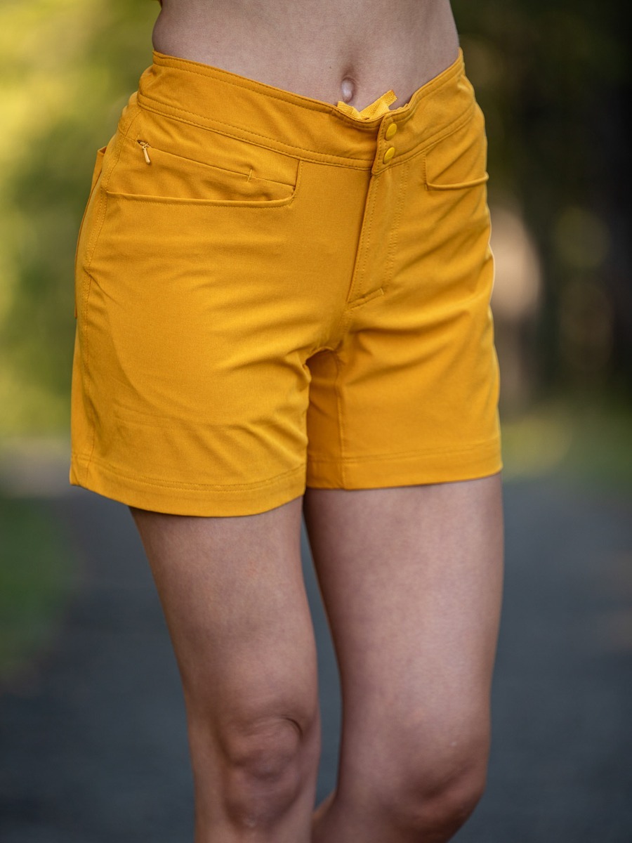 Bergans Cecilie Flex Shorts Golden Yellow