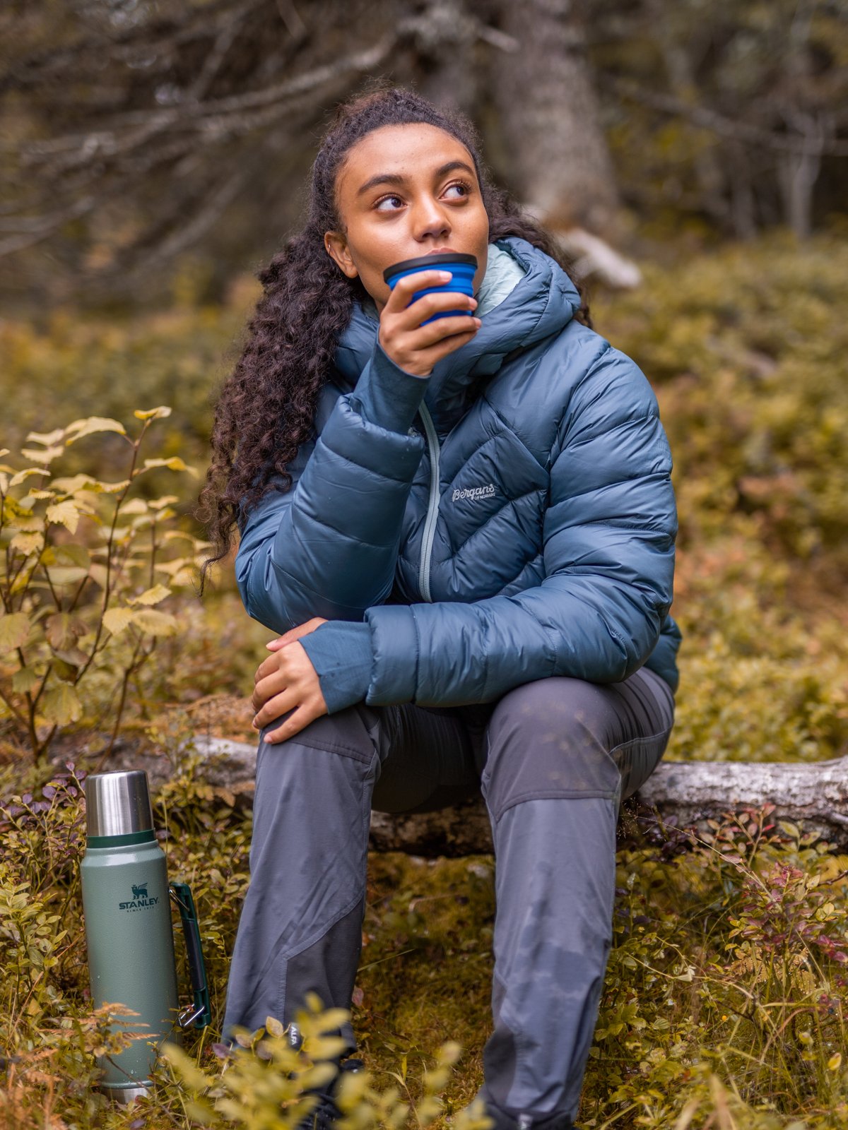 Bergans Cecilie V3 Down Jacket Orion Blue / Misty Forest