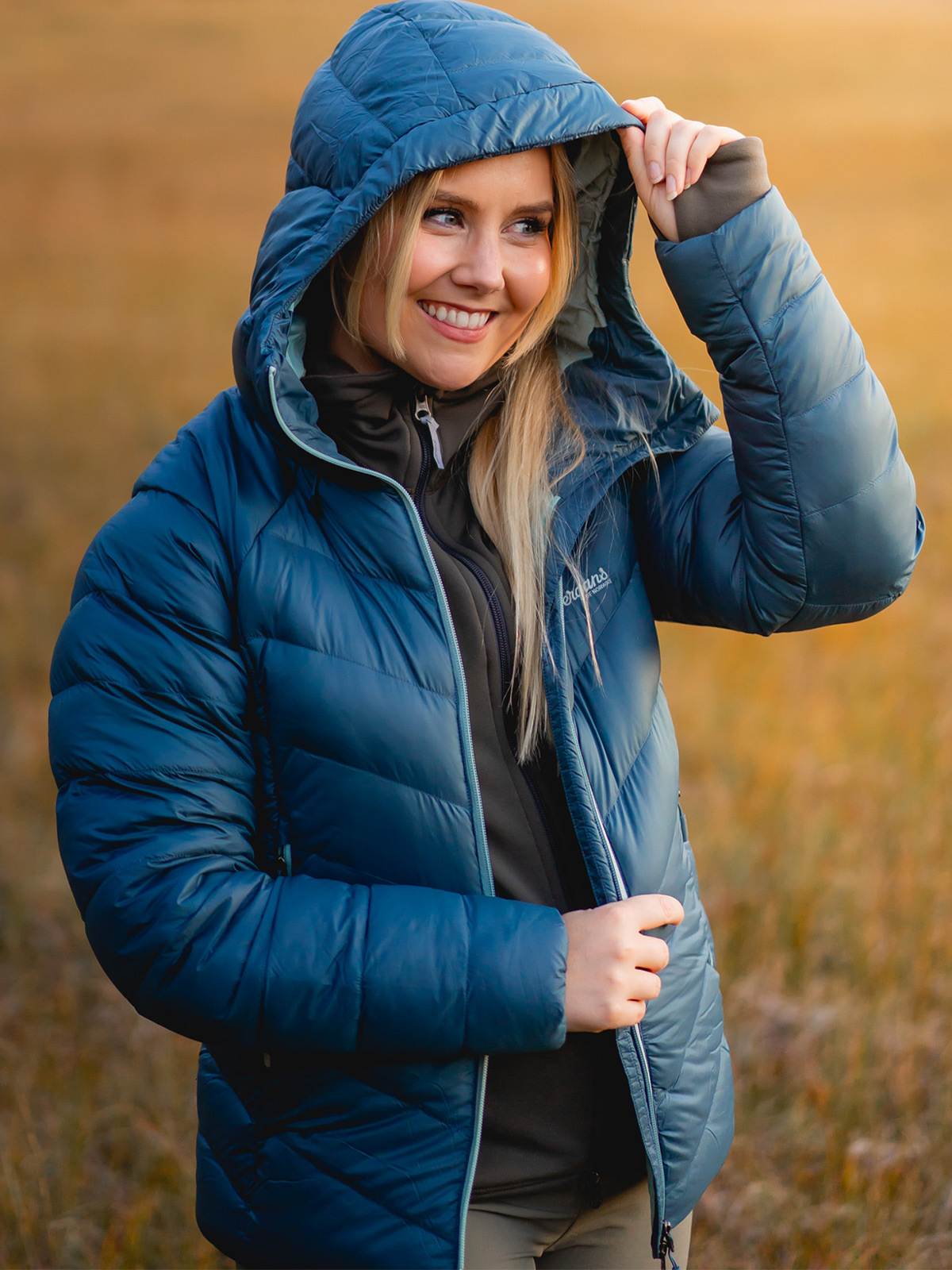 Bergans Cecilie V3 Down Jacket Orion Blue / Misty Forest