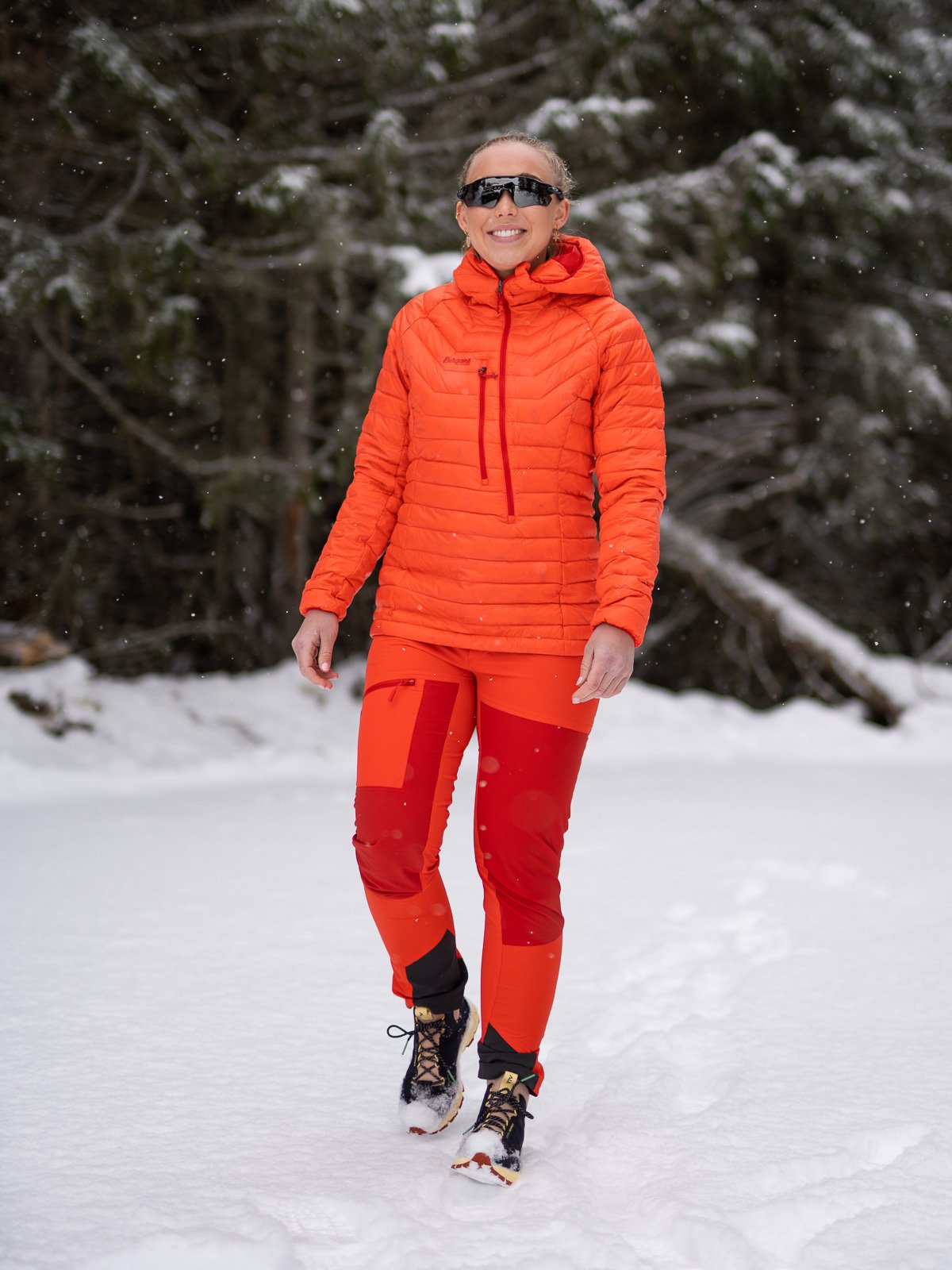 Bergans Cecilie Down Light Anorak Energy Red / Red Leaf