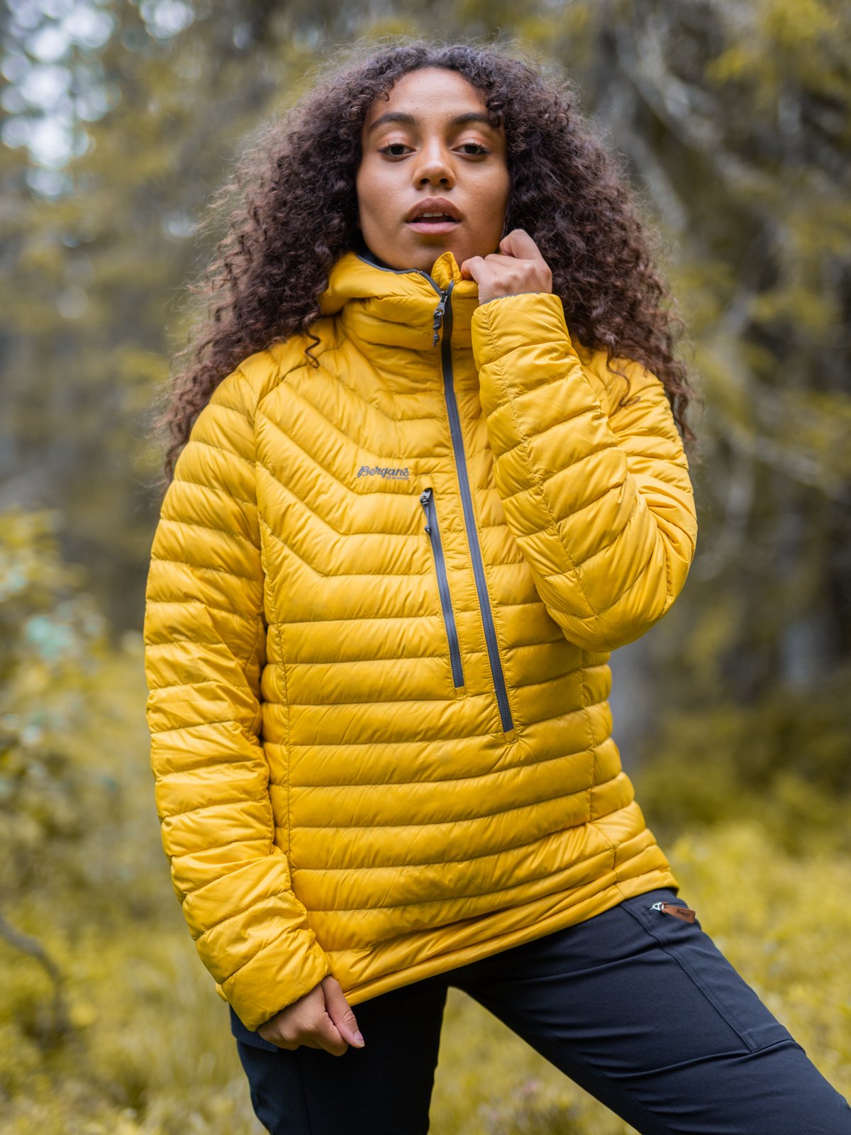 Bergans Cecilie Down Light Anorak Light Golden Yellow / Solid Dark Grey