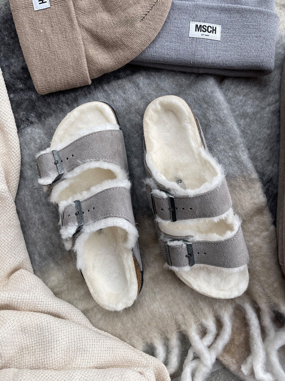 Birkenstock Arizona Fur Stone Coin